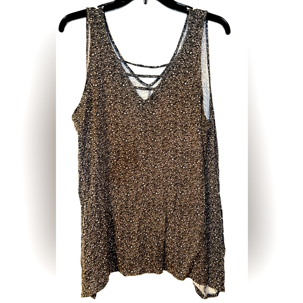 Maurice’s women’s large tank, very cute
